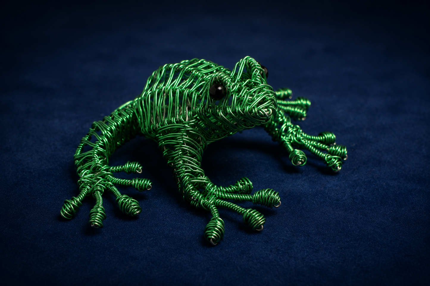 Green Wire Frog Sculpture