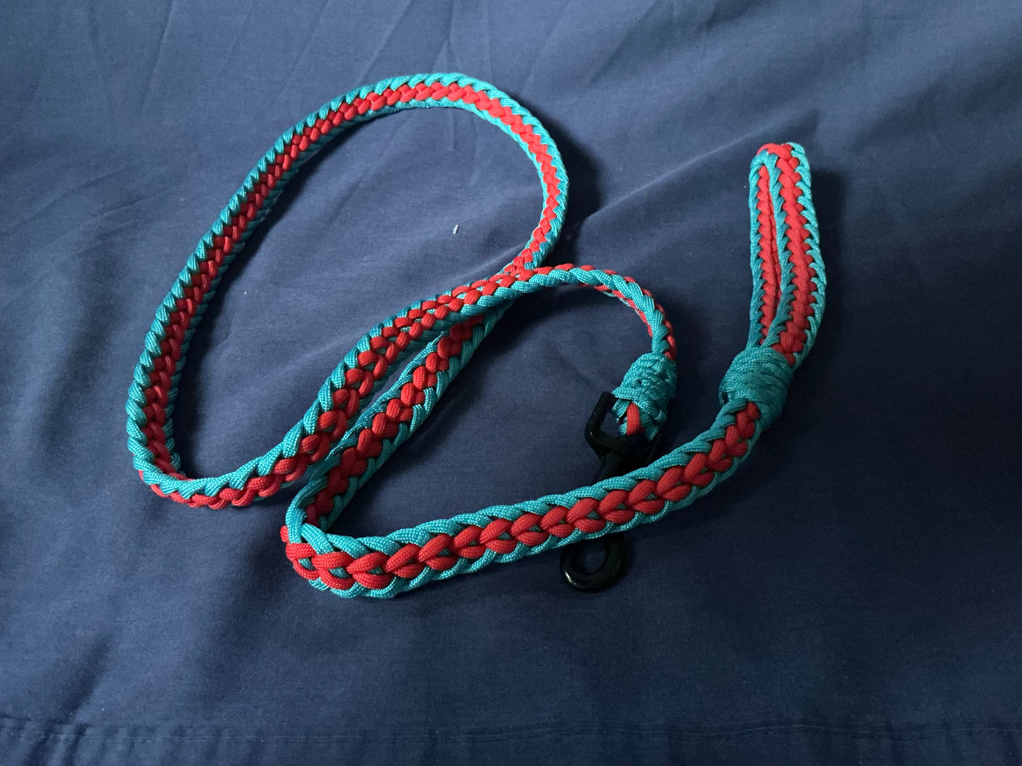 5Ft Blue & Red 4 cord love heart Braided Paracord Dog Lead