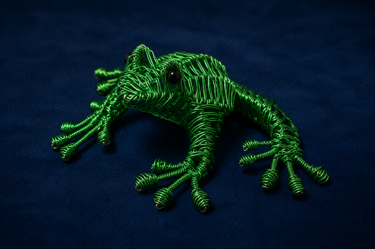 Green Wire Frog Sculpture
