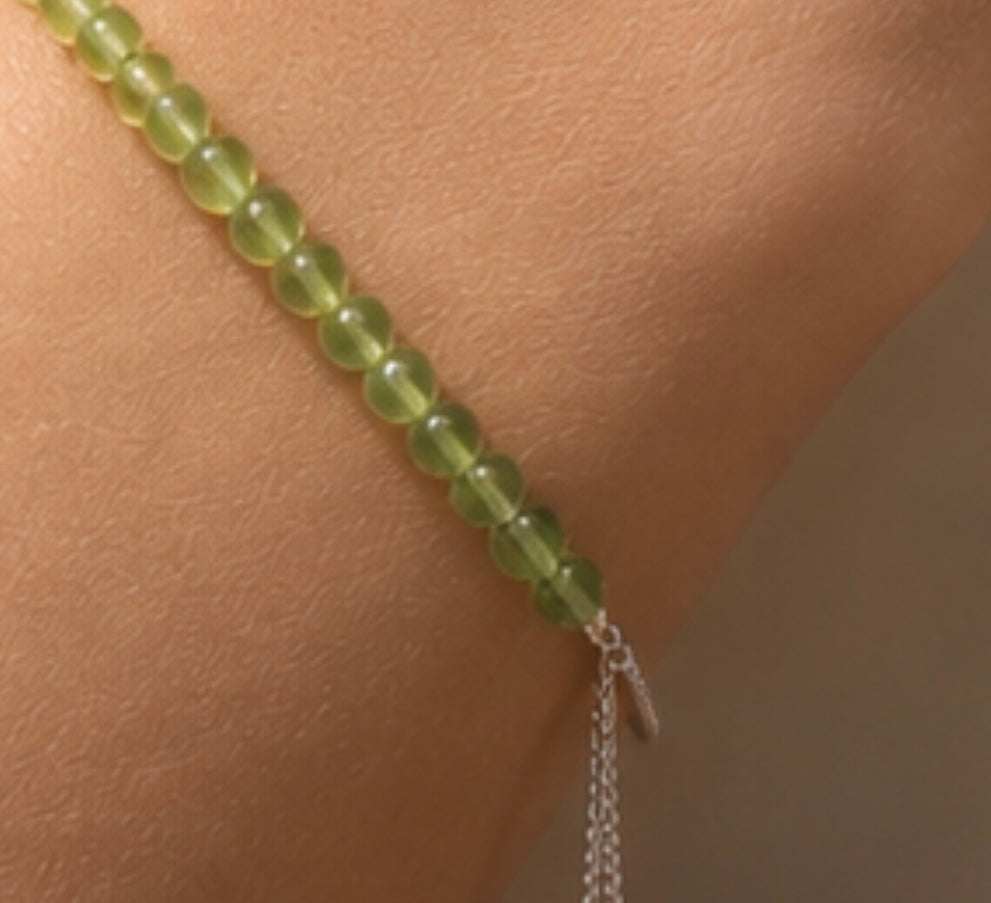 Peridot Gemstone Bracelet with Sterling Silver Sliding Adjustable Chain