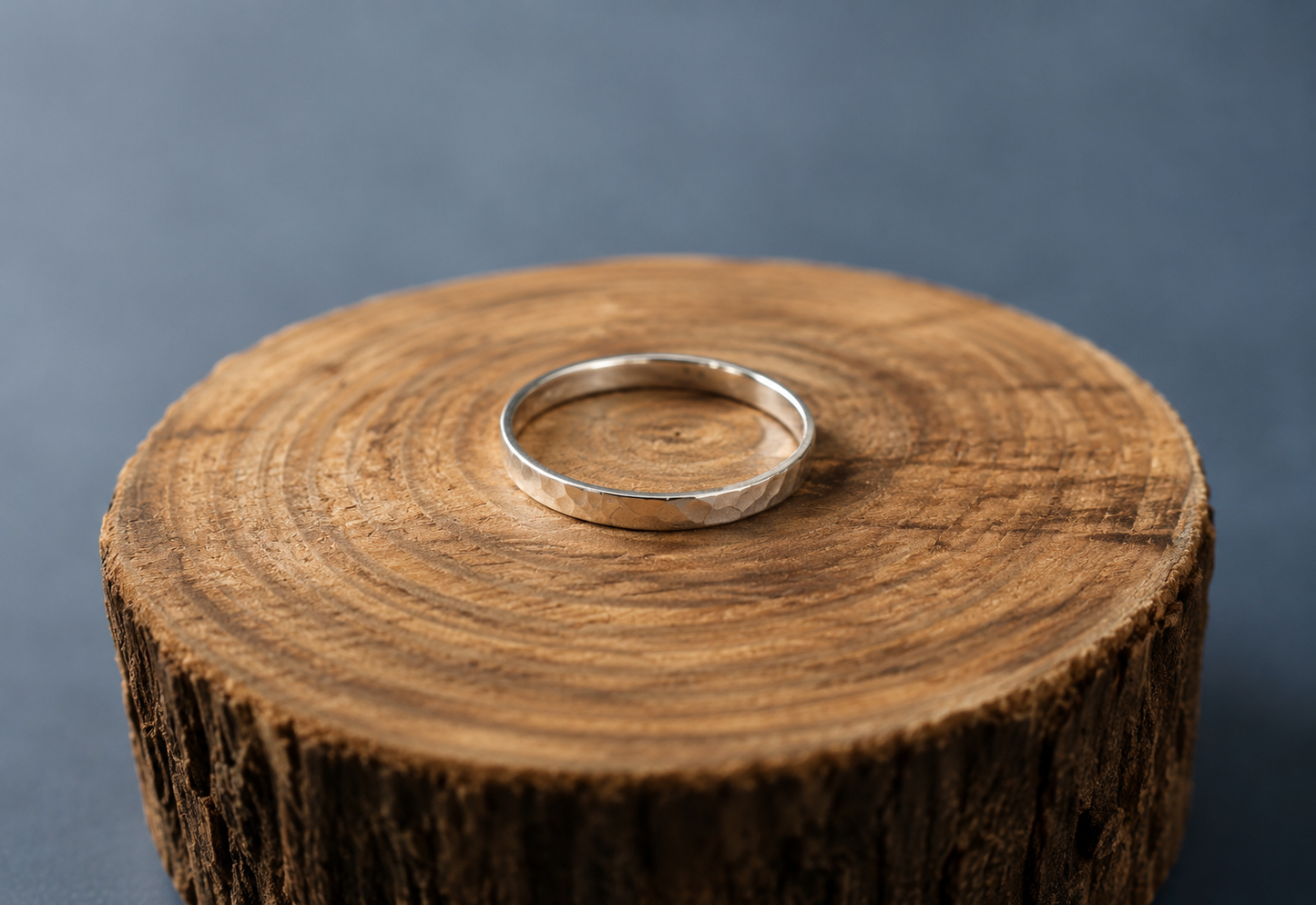 Sterling Silver2.7mm Hammered Ring size Y