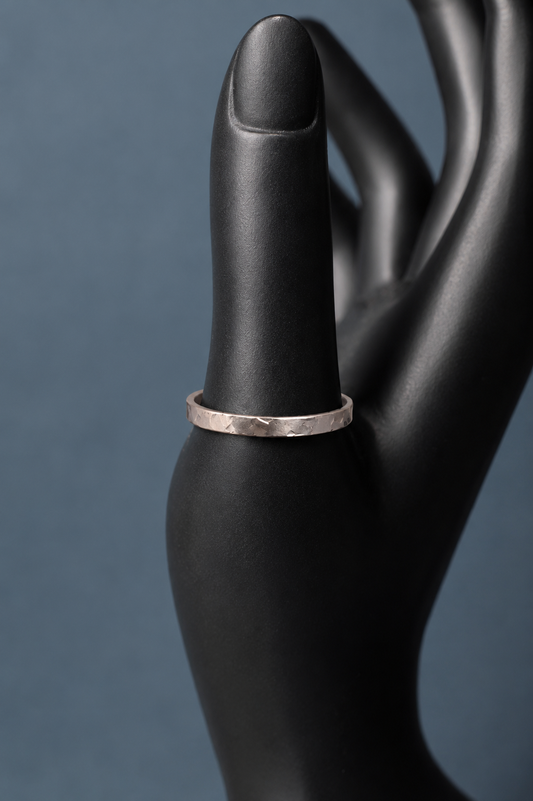 Sterling Silver2.7mm Hammered Ring size Y