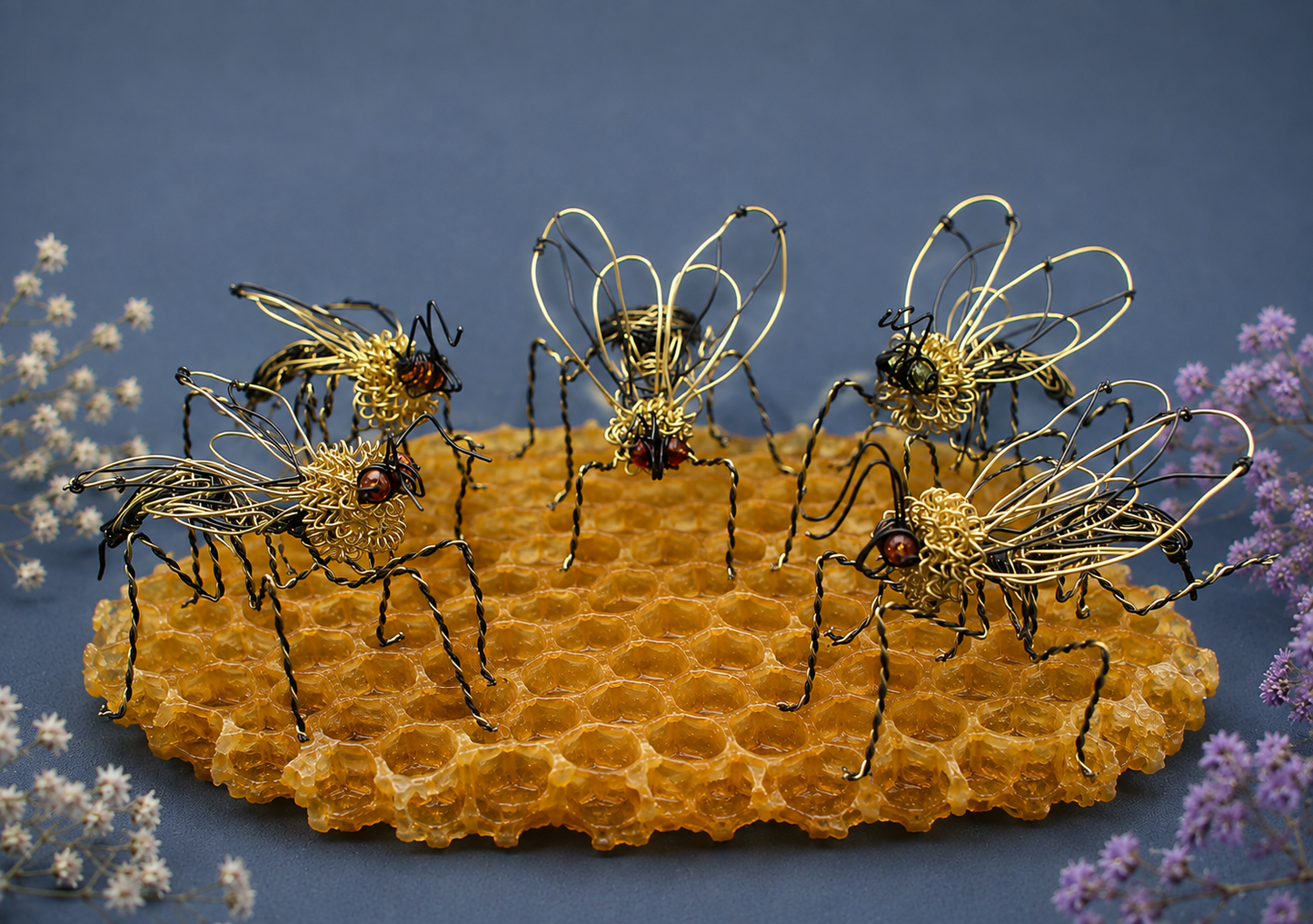 Manchester Bee – Wire Sculpture