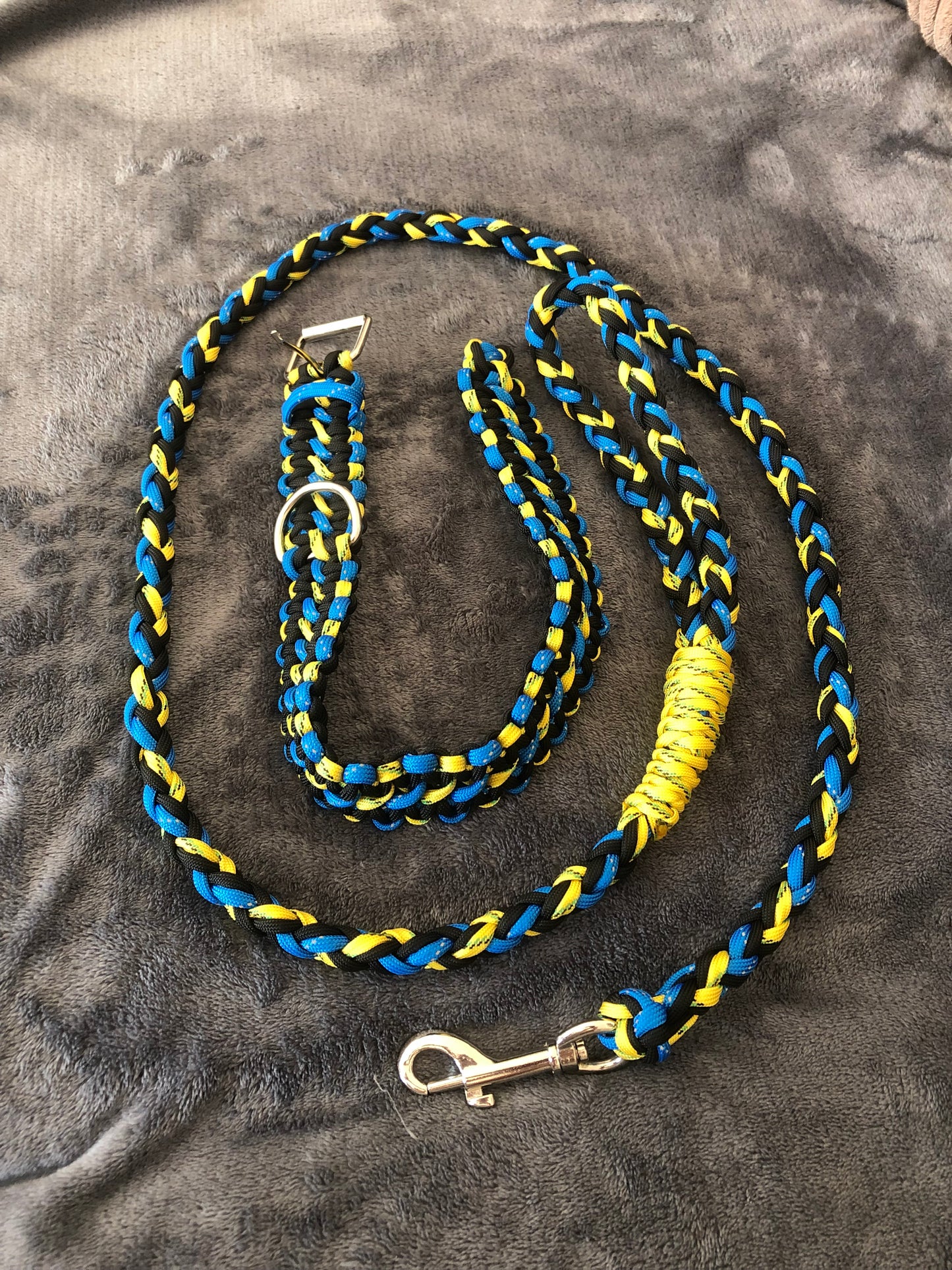 Blue & Yellow hi visability Paracord Dog Collar and Leash Set