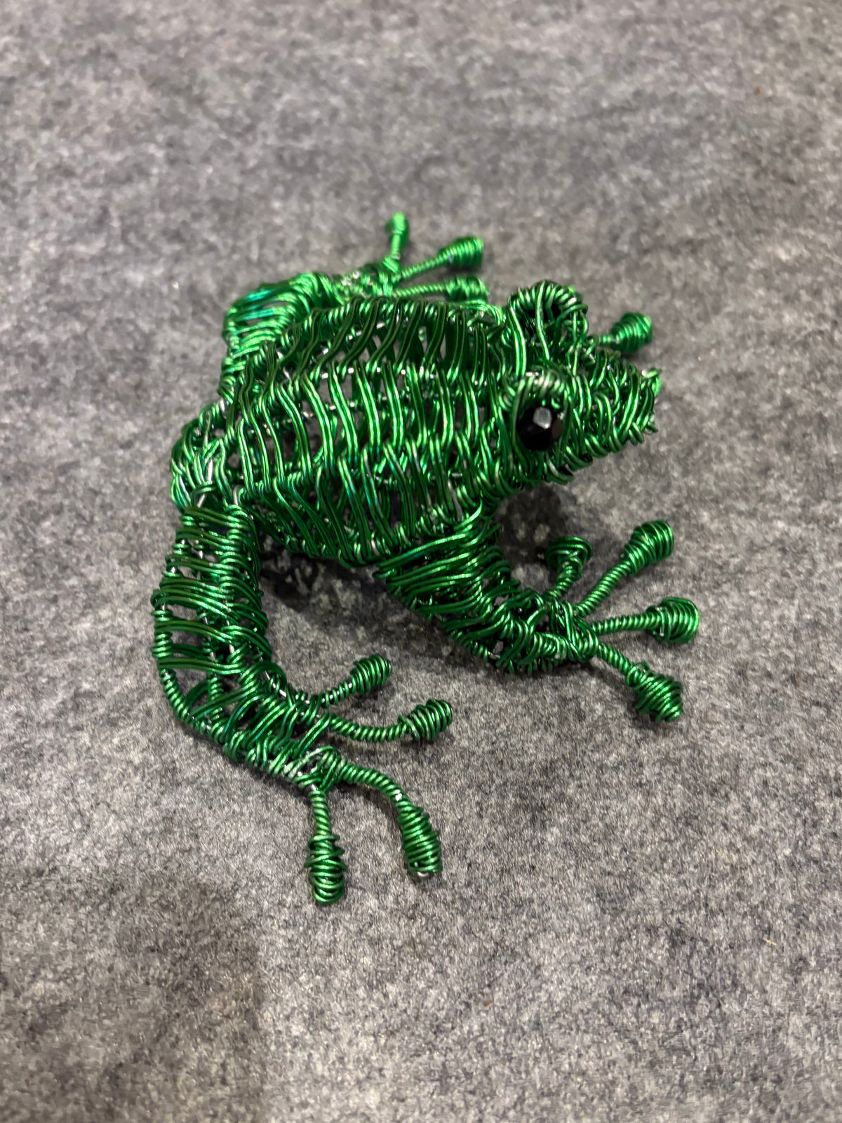Wire Frog Pattern Green Wire Frog Sculpture - Handcrafted Aluminium Garden Art | TFS Designs