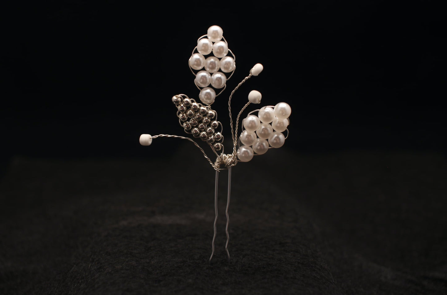 5 statement Beaded Wire Hair Clips