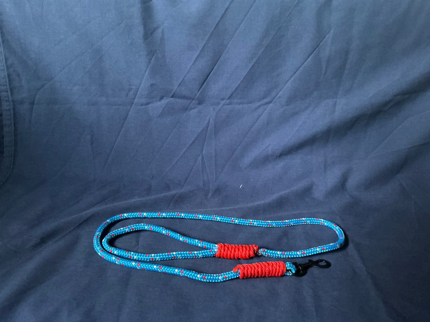 Blue & Red 4ft Rope Dog Leash with Reinforced Handle.