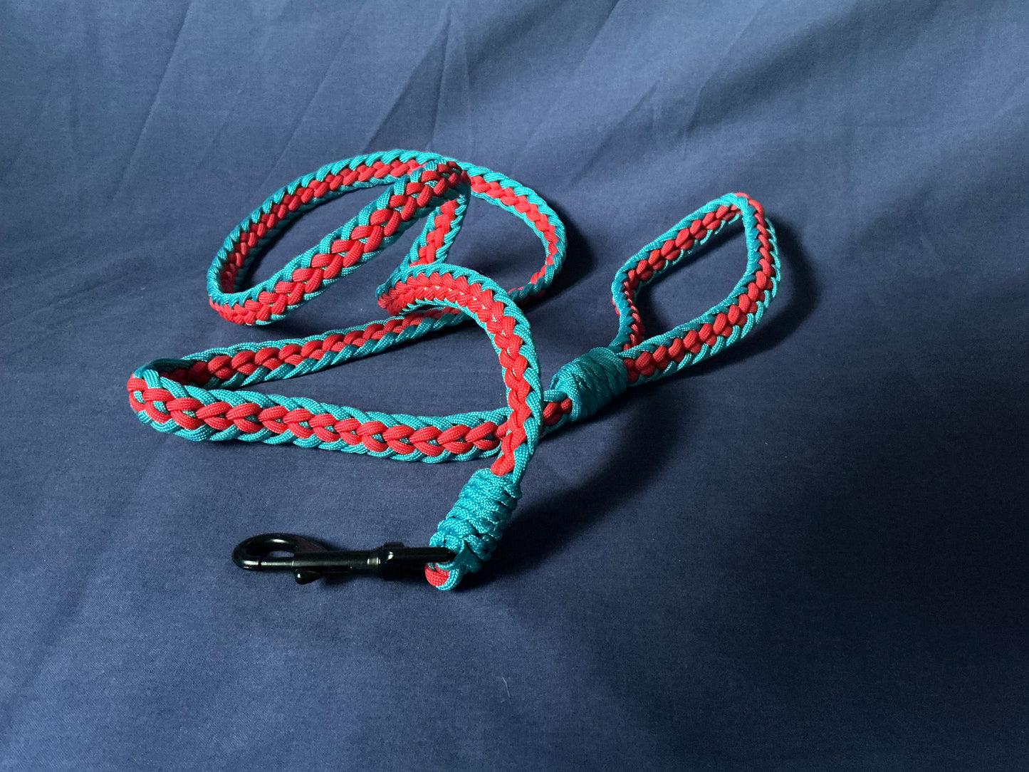 5Ft Blue & Red 4 cord love heart Braided Paracord Dog Lead