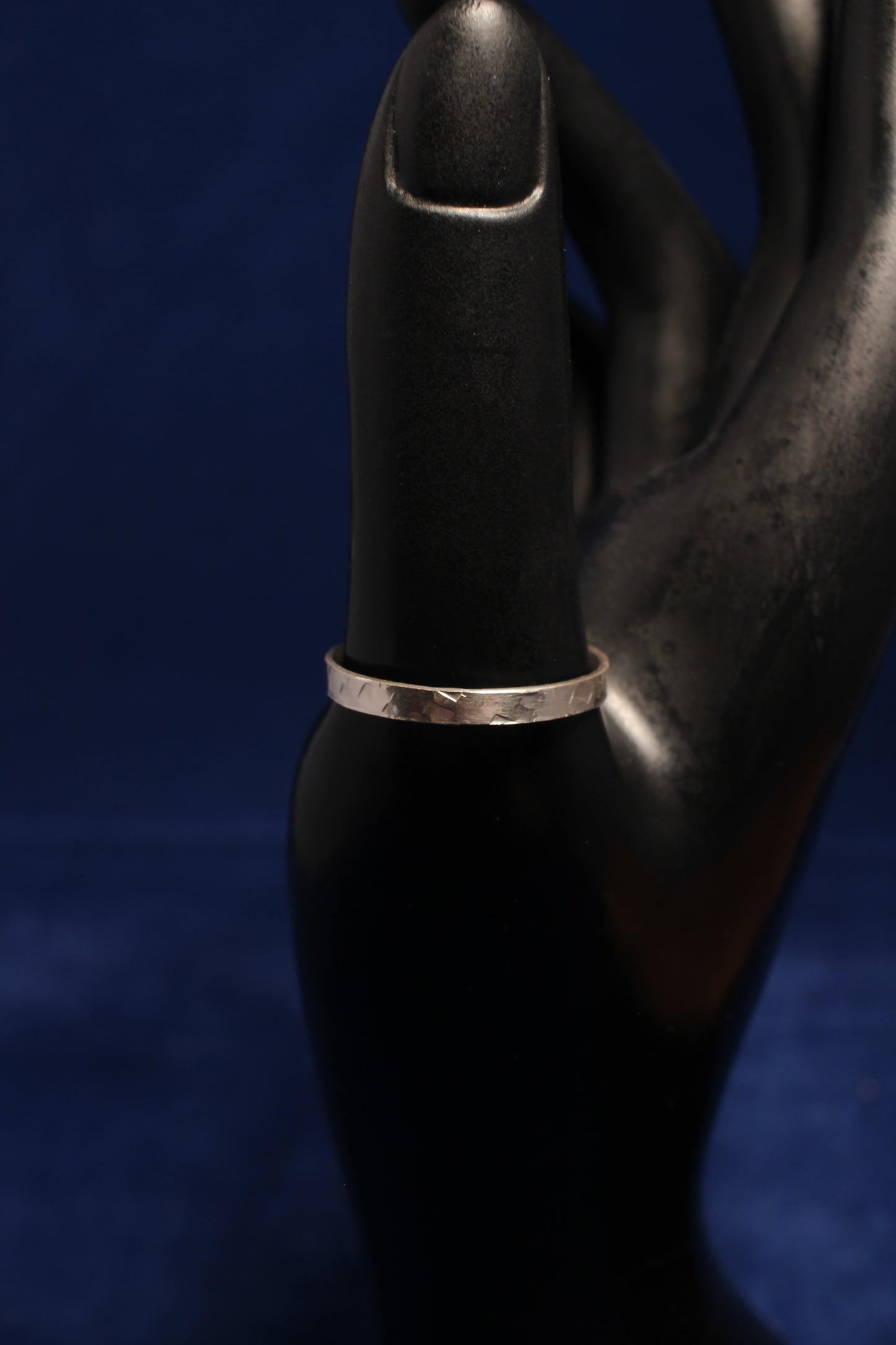 Sterling Silver2.7mm Hammered Ring size Y