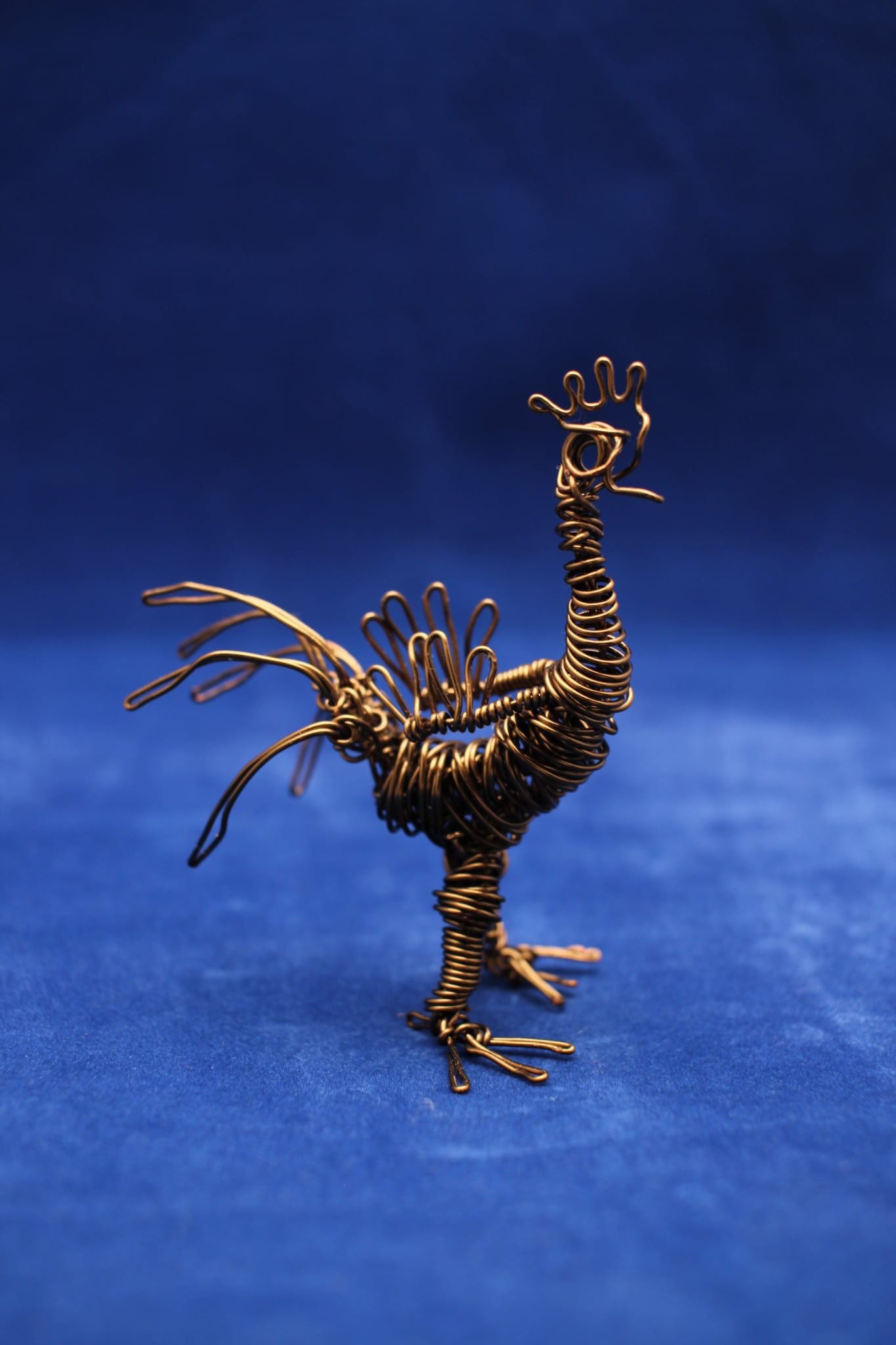 Copper miniature copper wire Rooster Sculpture – Handmade Art Decor